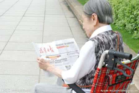 老年人失眠的调节办法是什么